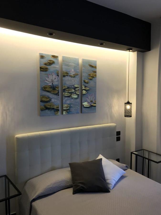 Chez Anna B&B - Adults Only Napoli Bagian luar foto
